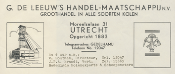 716174 Briefhoofd van een gestencild bericht van G. de Leeuw's Handel-Maatschappij N.V., Groothandel in alle soorten ...